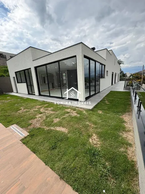 Foto 8 de Casa com 3 quartos à venda, 800m2 em Condomínio Residencial Shamballa III, Atibaia - SP