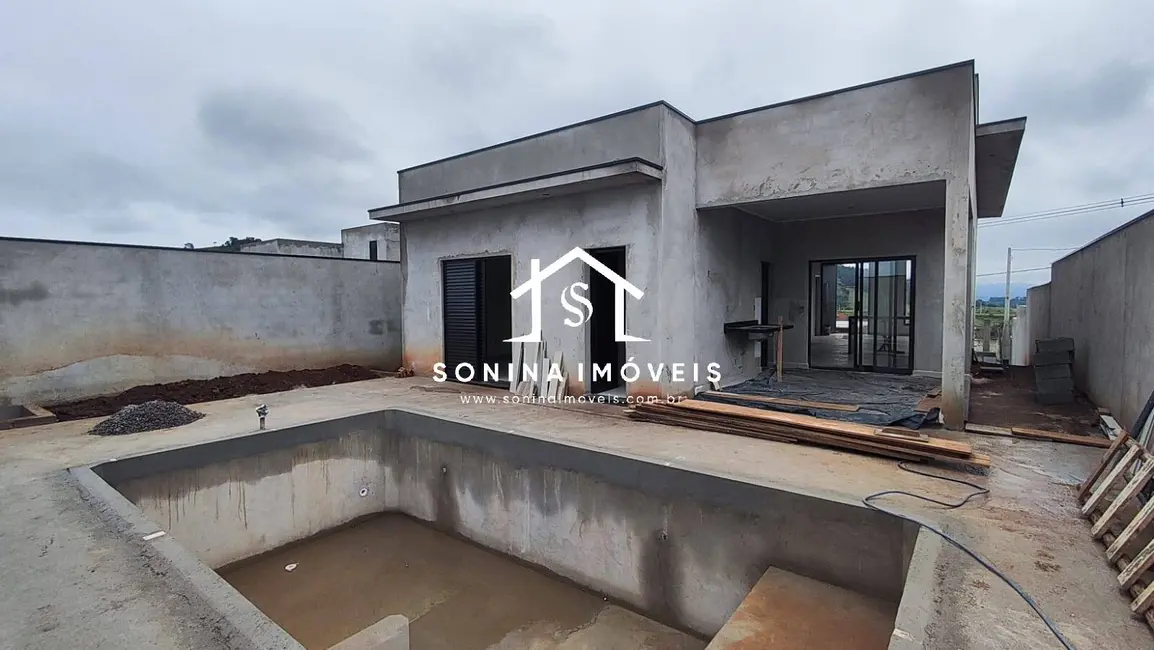 Foto 8 de Casa com 3 quartos à venda, 170m2 em Atibaia - SP