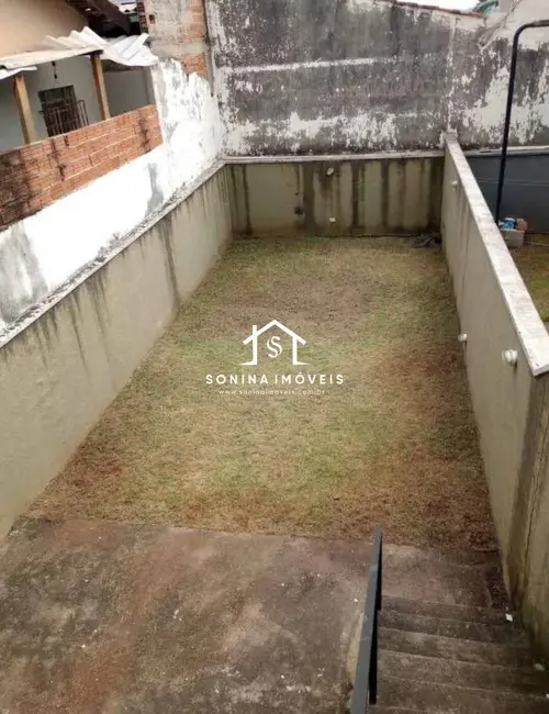 Casa com 2 quartos à venda, 150m2 em Vila Salles, Atibaia - SP - imagem 3 Foto 3 de Casa com 2 quartos à venda, 150m2 em Vila Salles, Atibaia - SP
