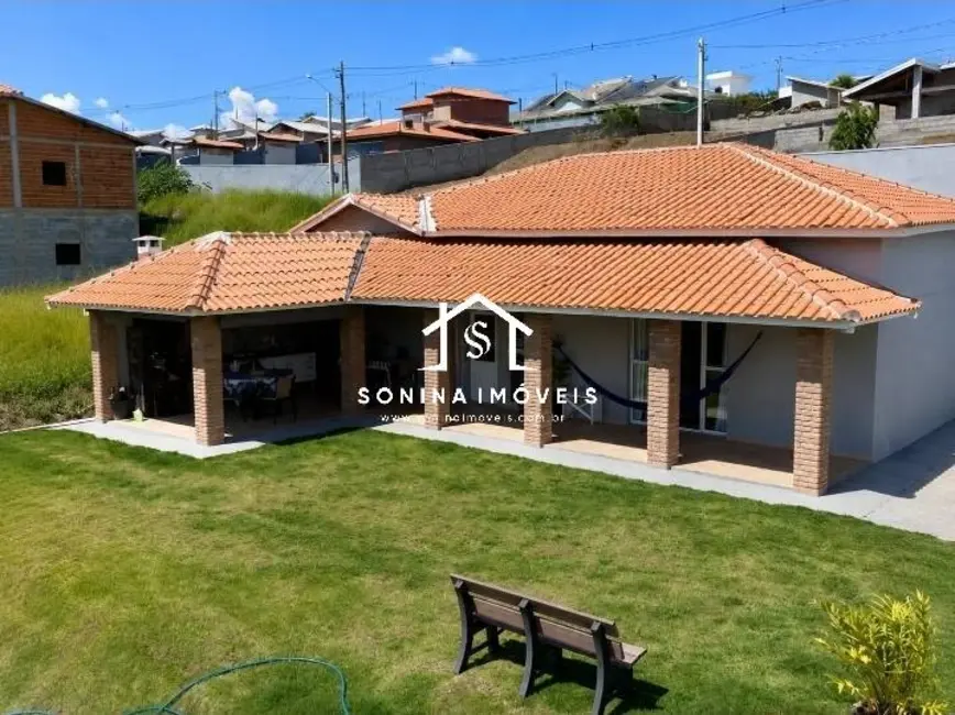 Foto 1 de Chácara com 3 quartos à venda, 1574m2 em Pinhalzinho - SP