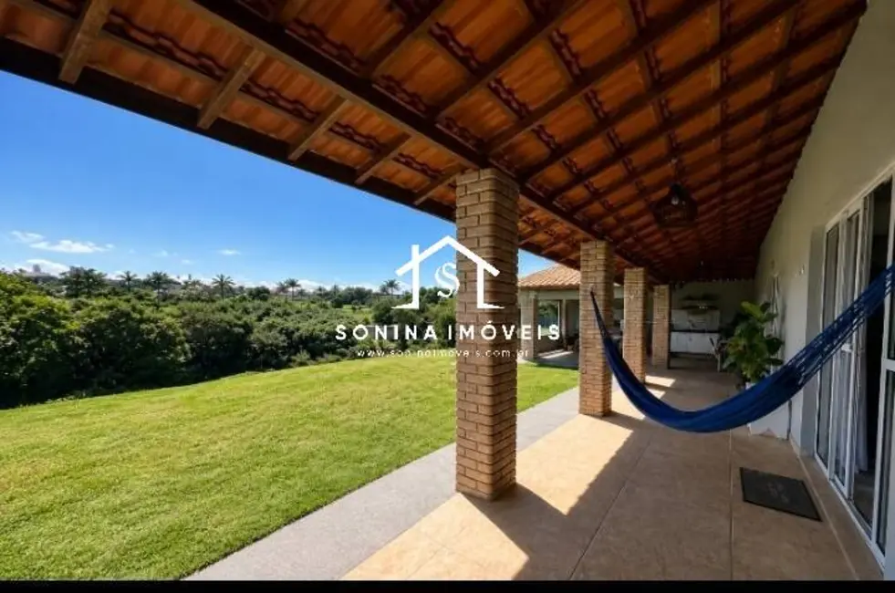 Foto 2 de Chácara com 3 quartos à venda, 1574m2 em Pinhalzinho - SP
