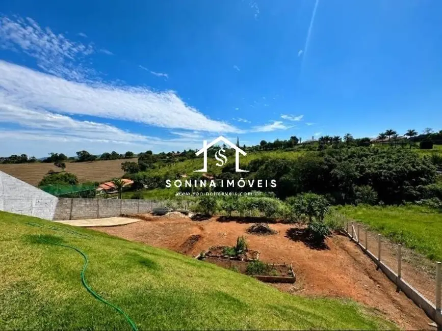 Foto 3 de Chácara com 3 quartos à venda, 1574m2 em Pinhalzinho - SP