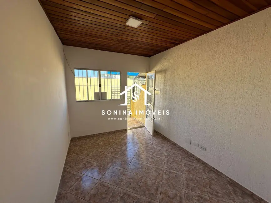 Foto 1 de Casa de Condomínio com 2 quartos para alugar em Loteamento Vale das Flores, Atibaia - SP