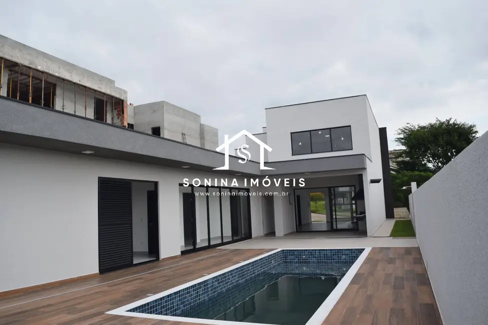 Casa com 4 quartos à venda, 600m2 em Atibaia - SP - imagem 2 Foto 2 de Casa com 4 quartos à venda, 600m2 em Atibaia - SP