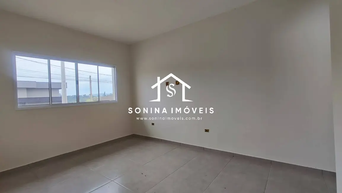 Foto 4 de Casa com 2 quartos à venda, 70m2 em Vila Santa Helena, Atibaia - SP