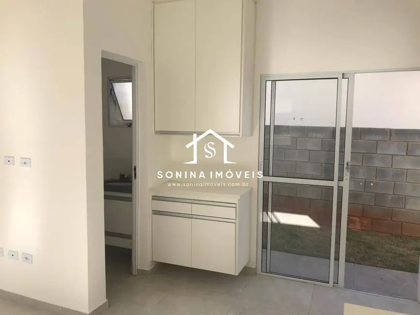 Foto 8 de Casa com 2 quartos à venda, 56m2 em Jardim São Felipe, Atibaia - SP