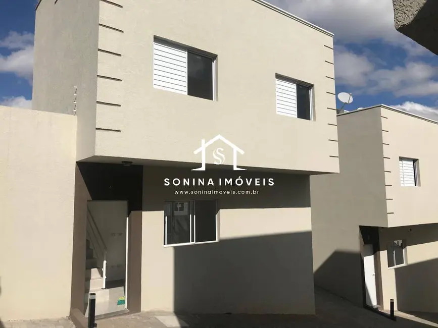 Foto 2 de Casa com 2 quartos à venda, 56m2 em Jardim São Felipe, Atibaia - SP