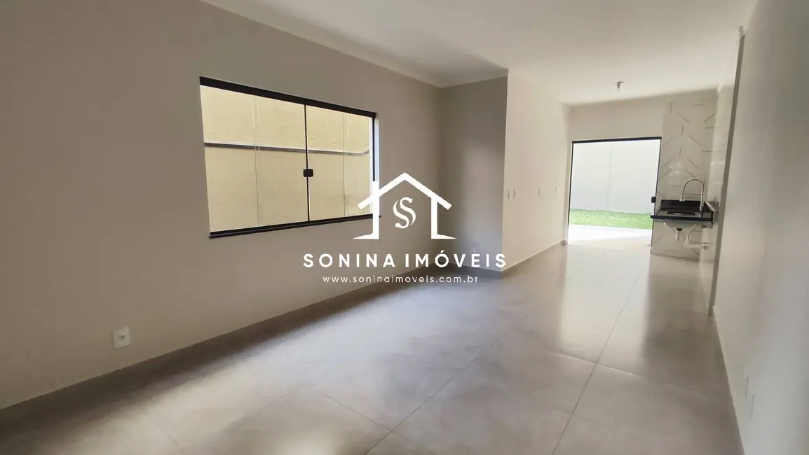 Casa com 3 quartos à venda, 128m2 em Jardim do Lago, Atibaia - SP - imagem 7 Foto 7 de Casa com 3 quartos à venda, 128m2 em Jardim do Lago, Atibaia - SP