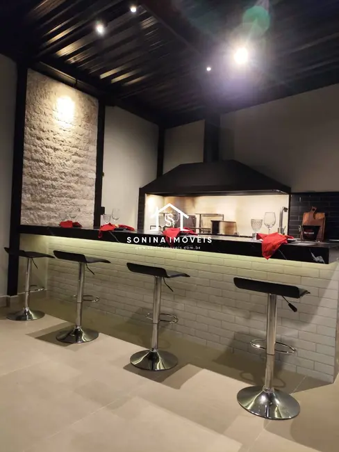Foto 1 de Casa com 3 quartos à venda, 138m2 em Bom Jesus Dos Perdoes - SP
