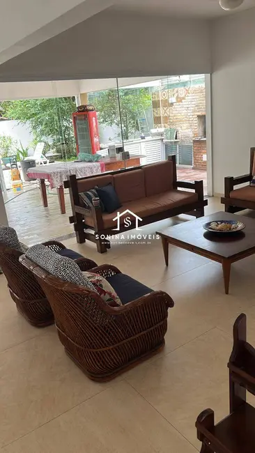 Foto 3 de Casa com 3 quartos à venda, 320m2 em Sao Sebastiao - SP
