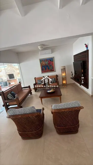 Foto 7 de Casa com 3 quartos à venda, 320m2 em Sao Sebastiao - SP
