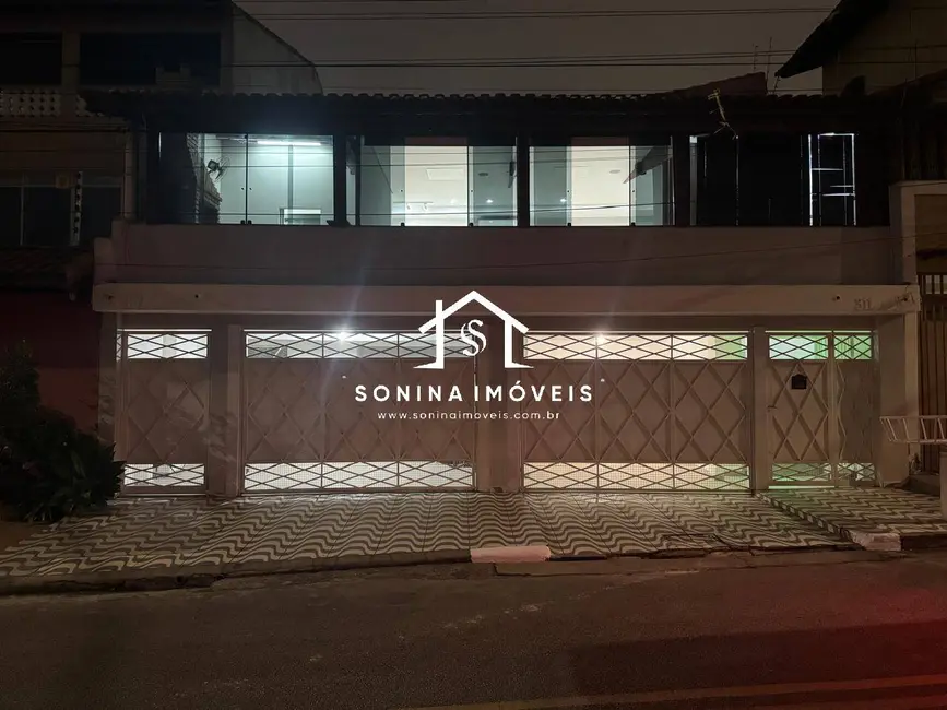 Casa com 3 quartos à venda, 111m2 em Parque Santo Antônio, Guarulhos - SP - imagem 4 Foto 4 de Casa com 3 quartos à venda, 111m2 em Parque Santo Antônio, Guarulhos - SP