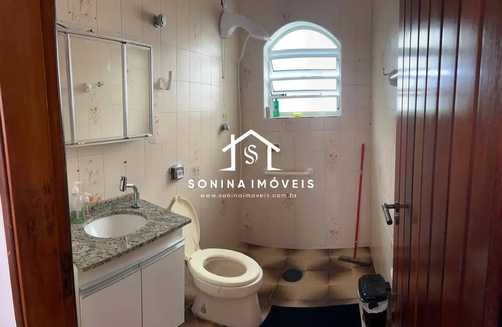 Casa com 3 quartos à venda, 139m2 em Peruibe - SP - imagem 5 Foto 5 de Casa com 3 quartos à venda, 139m2 em Peruibe - SP