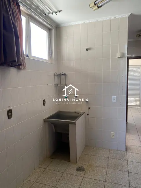 Casa com 3 quartos para alugar, 371m2 em Samambaia Parque Residencial, Atibaia - SP - imagem 5 Foto 5 de Casa com 3 quartos para alugar, 371m2 em Samambaia Parque Residencial, Atibaia - SP