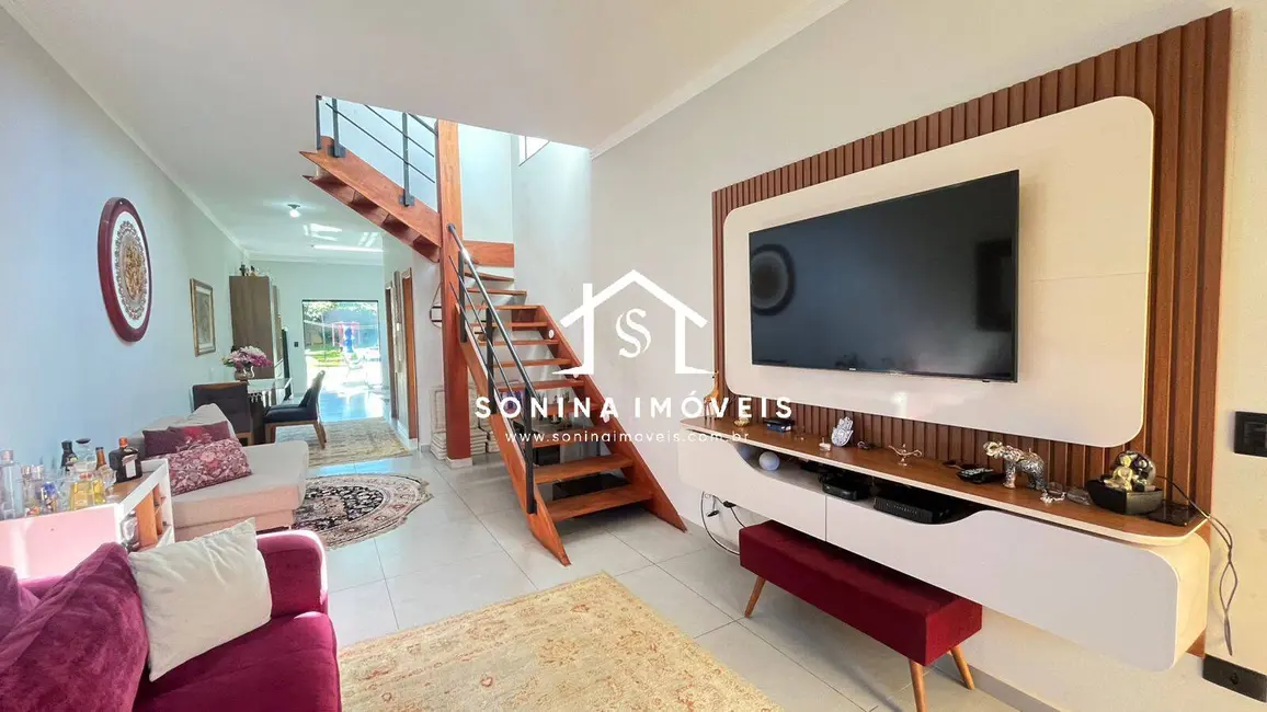 Foto 3 de Casa com 3 quartos à venda, 122m2 em Alvinópolis, Atibaia - SP