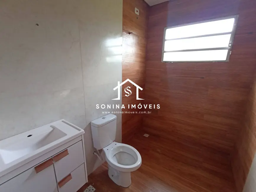 Casa de Condomínio com 2 quartos à venda, 64m2 em Bom Jesus Dos Perdoes - SP - imagem 3 Foto 3 de Casa de Condomínio com 2 quartos à venda, 64m2 em Bom Jesus Dos Perdoes - SP