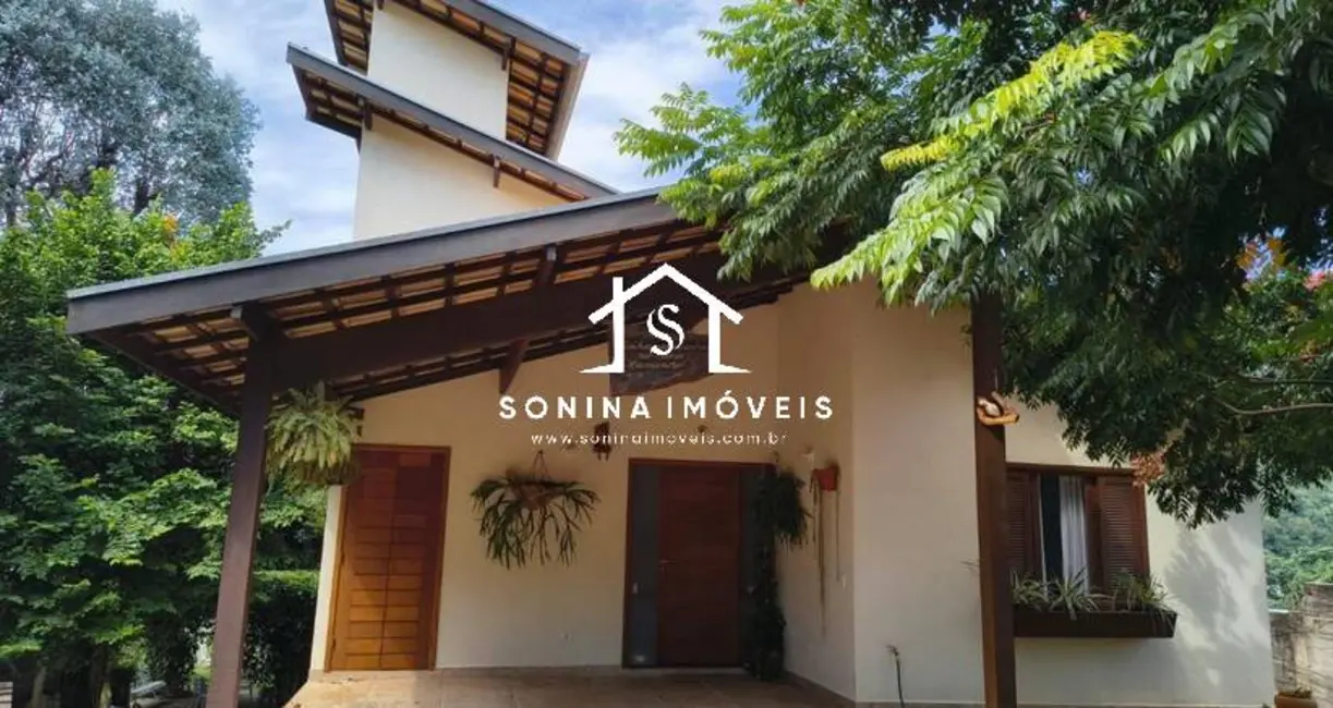 Foto 1 de Casa com 3 quartos à venda, 924m2 em Retiro das Fontes, Atibaia - SP