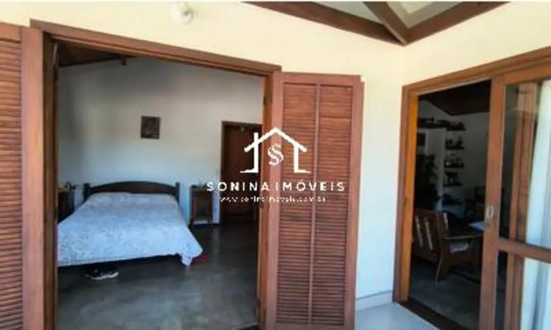 Foto 9 de Casa com 3 quartos à venda, 924m2 em Retiro das Fontes, Atibaia - SP