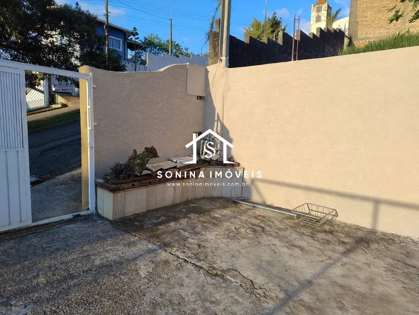 Foto 4 de Casa com 3 quartos à venda, 290m2 em Bom Jesus Dos Perdoes - SP