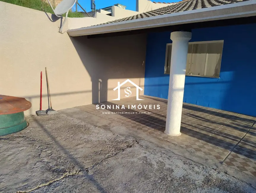 Foto 2 de Casa com 3 quartos à venda, 290m2 em Bom Jesus Dos Perdoes - SP