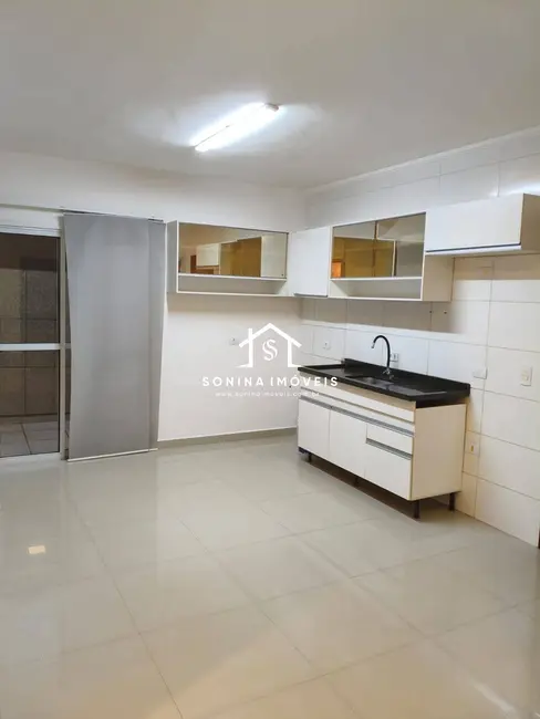 Casa com 2 quartos à venda e para alugar, 60m2 em Jardim Estância Brasil, Atibaia - SP - imagem 1 Foto 1 de Casa com 2 quartos à venda e para alugar, 60m2 em Jardim Estância Brasil, Atibaia - SP