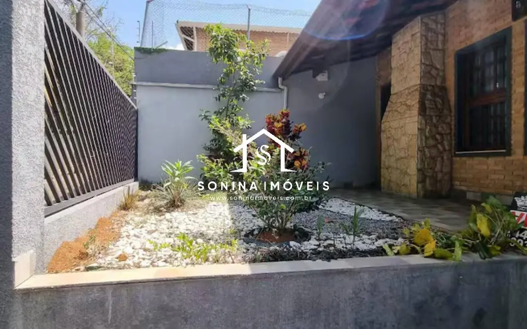 Foto 6 de Casa com 4 quartos à venda, 301m2 em Jardim do Lago, Atibaia - SP