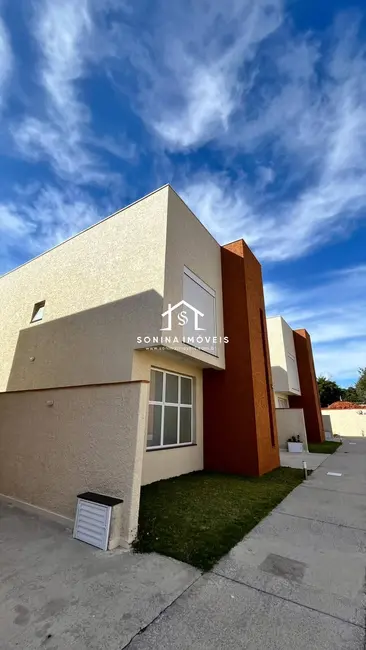 Foto 3 de Casa com 3 quartos à venda, 150m2 em Jardim Terceiro Centenário, Atibaia - SP
