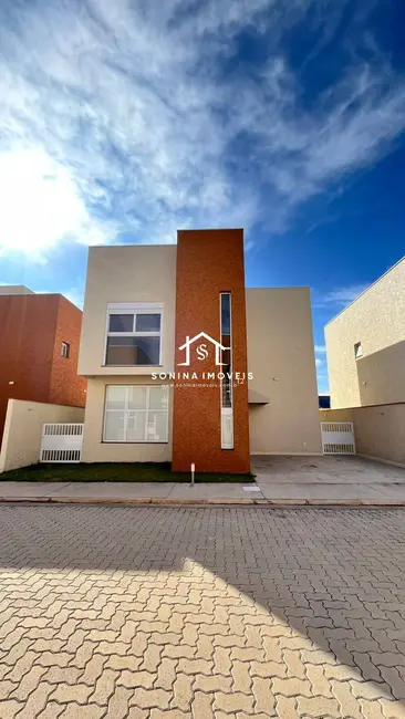 Foto 1 de Casa com 3 quartos à venda, 150m2 em Jardim Terceiro Centenário, Atibaia - SP