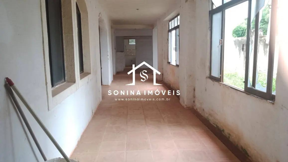 Foto 3 de Casa com 12 quartos à venda, 977m2 em Vila Santista, Atibaia - SP