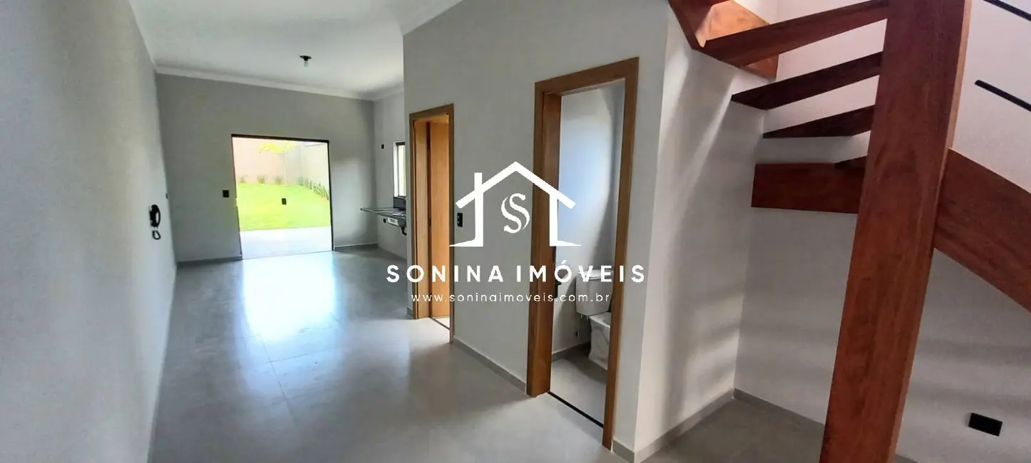 Casa com 3 quartos para alugar, 122m2 em Alvinópolis, Atibaia - SP - imagem 6 Foto 6 de Casa com 3 quartos para alugar, 122m2 em Alvinópolis, Atibaia - SP