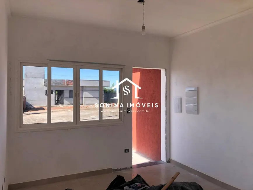 Foto 8 de Casa com 2 quartos à venda, 59m2 em Bom Jesus Dos Perdoes - SP