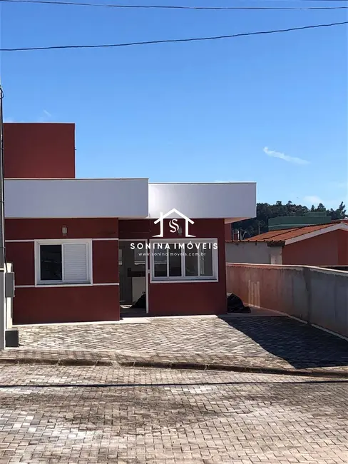 Foto 2 de Casa com 2 quartos à venda, 59m2 em Bom Jesus Dos Perdoes - SP