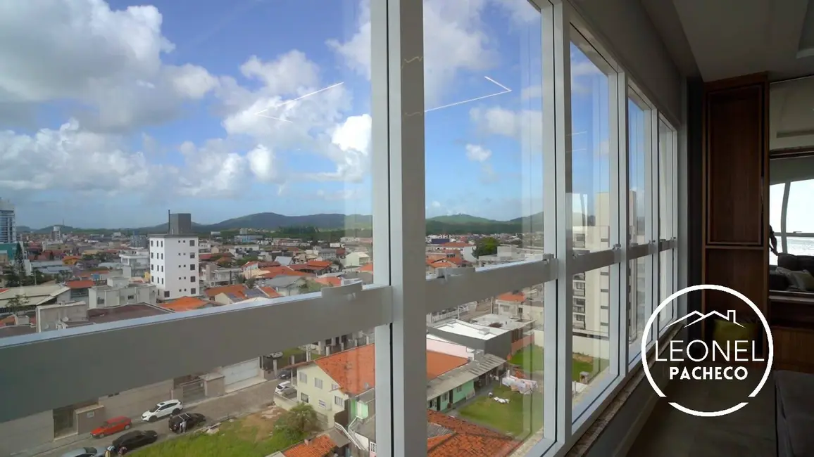 Foto 4 de Apartamento com 4 quartos à venda, 186m2 em Barra Velha - SC