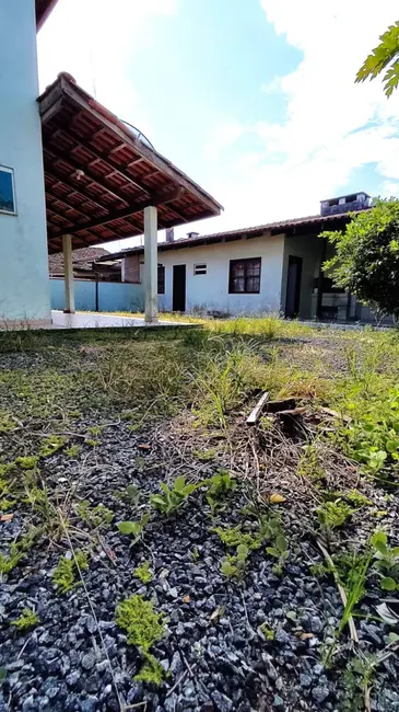 Foto 7 de Sobrado com 6 quartos à venda, 300m2 em Ubatuba, Sao Francisco Do Sul - SC