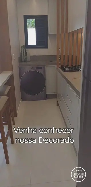 Foto 5 de Apartamento com 2 quartos à venda, 63m2 em Itapema - SC