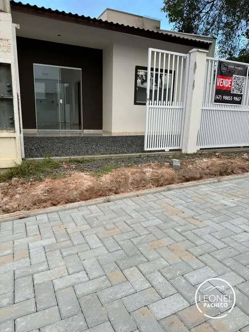 Foto 3 de Casa com 2 quartos à venda, 49m2 em Barra Velha - SC