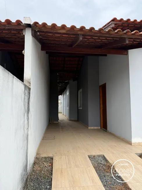 Foto 2 de Casa com 3 quartos à venda, 150m2 em Barra Velha - SC