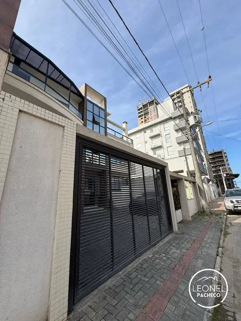 Foto 7 de Apartamento com 2 quartos à venda, 83m2 em Balneario Picarras - SC