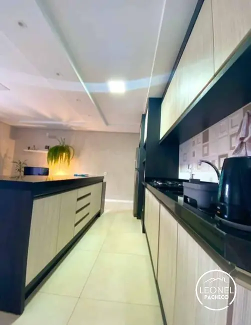 Foto 4 de Apartamento com 2 quartos à venda, 83m2 em Balneario Picarras - SC