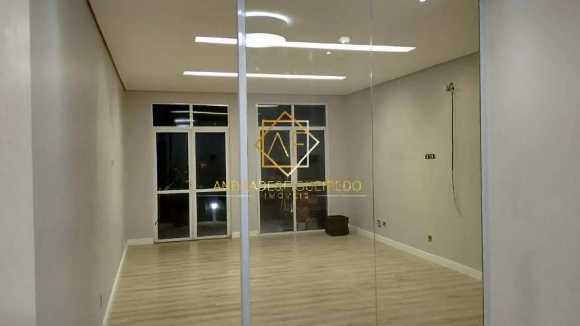 Foto 2 de Sala Comercial à venda em Loteamento Center Santa Genebra, Campinas - SP