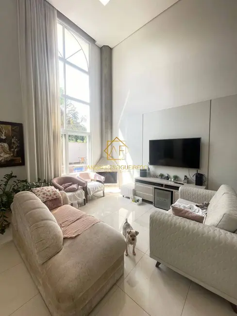 Foto 2 de Casa de Condomínio para alugar em Swiss Park, Campinas - SP
