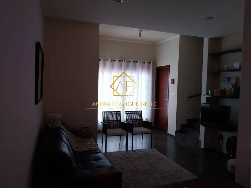 Foto 2 de Casa com 2 quartos para alugar em Parque das Universidades, Campinas - SP