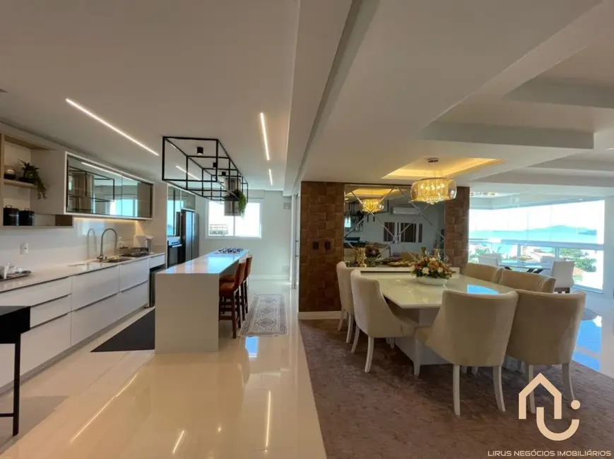Foto 6 de Apartamento com 3 quartos à venda, 174m2 em Balneario Picarras - SC