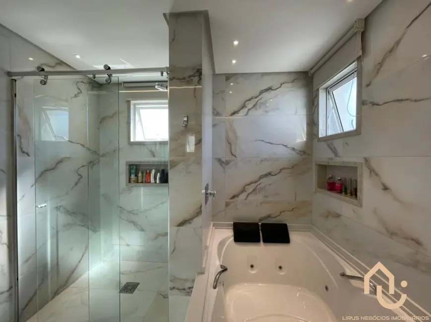 Foto 5 de Apartamento com 3 quartos à venda, 174m2 em Balneario Picarras - SC