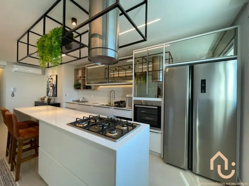 Foto 3 de Apartamento com 3 quartos à venda, 174m2 em Balneario Picarras - SC