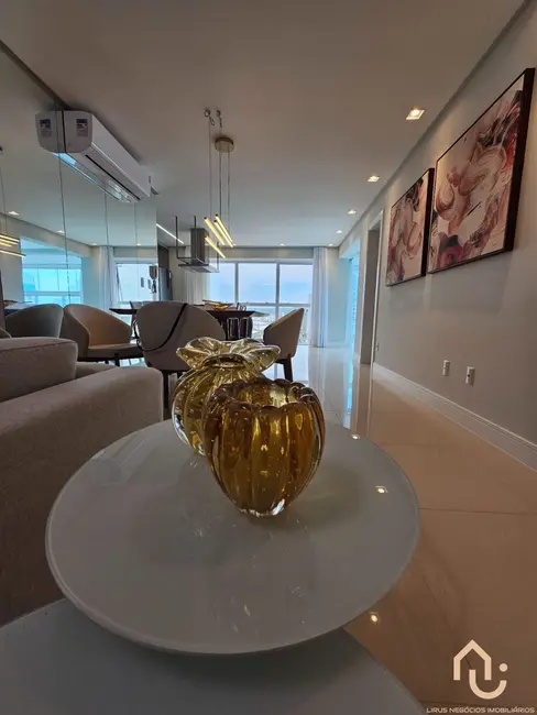 Foto 9 de Apartamento com 3 quartos à venda, 132m2 em Balneario Picarras - SC