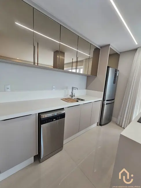 Foto 3 de Apartamento com 3 quartos à venda, 132m2 em Balneario Picarras - SC