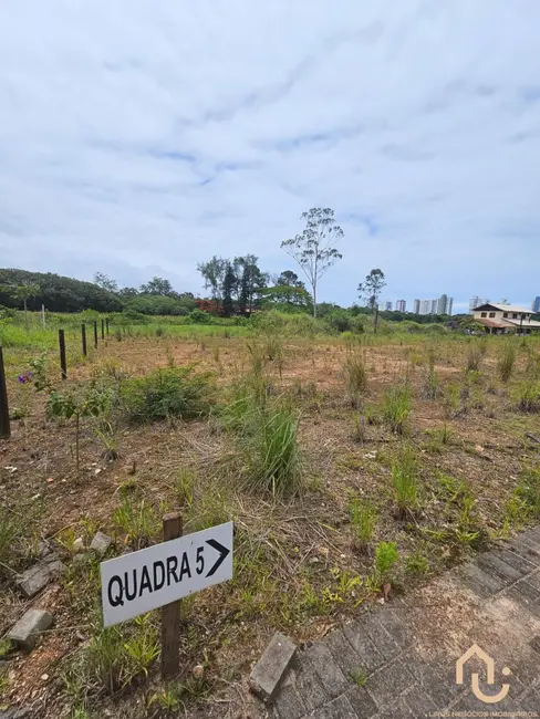 Foto 6 de Terreno / Lote à venda, 360m2 em Balneario Picarras - SC