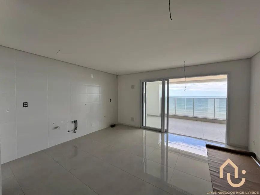 Foto 2 de Apartamento com 3 quartos à venda, 145m2 em Balneario Picarras - SC