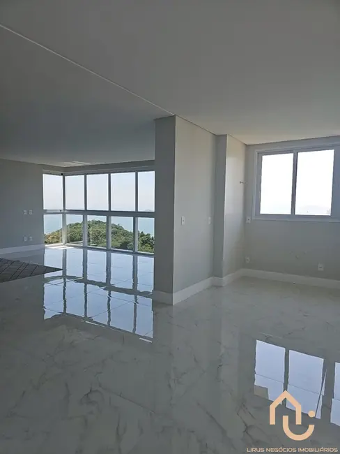 Foto 7 de Cobertura com 4 quartos à venda, 258m2 em Centro, Penha - SC